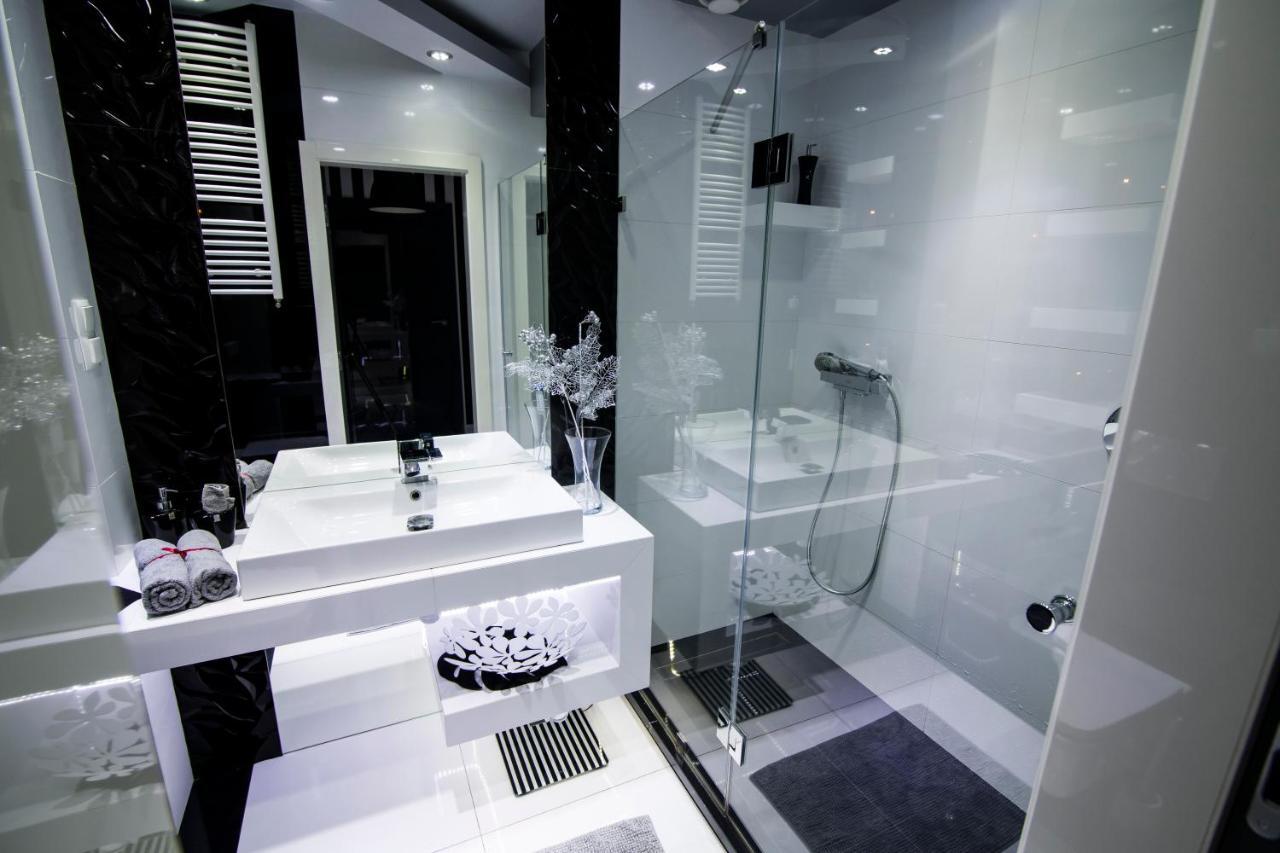 Apartament Diamond Rzeszów Exteriör bild